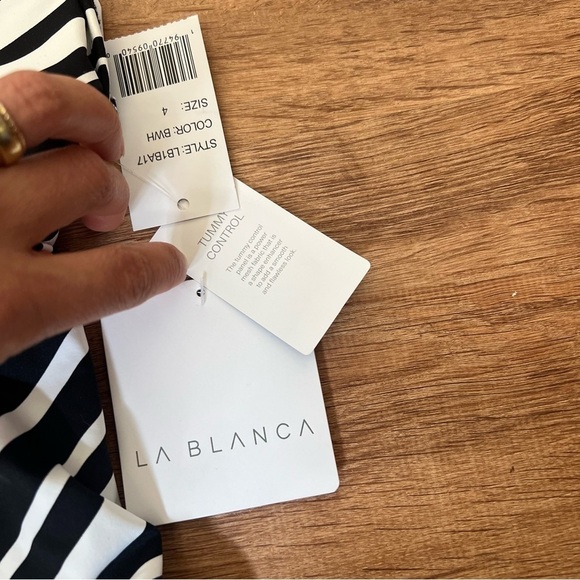 La Blanca Plunge One Piece Swimsuit - Picture 7 of 9